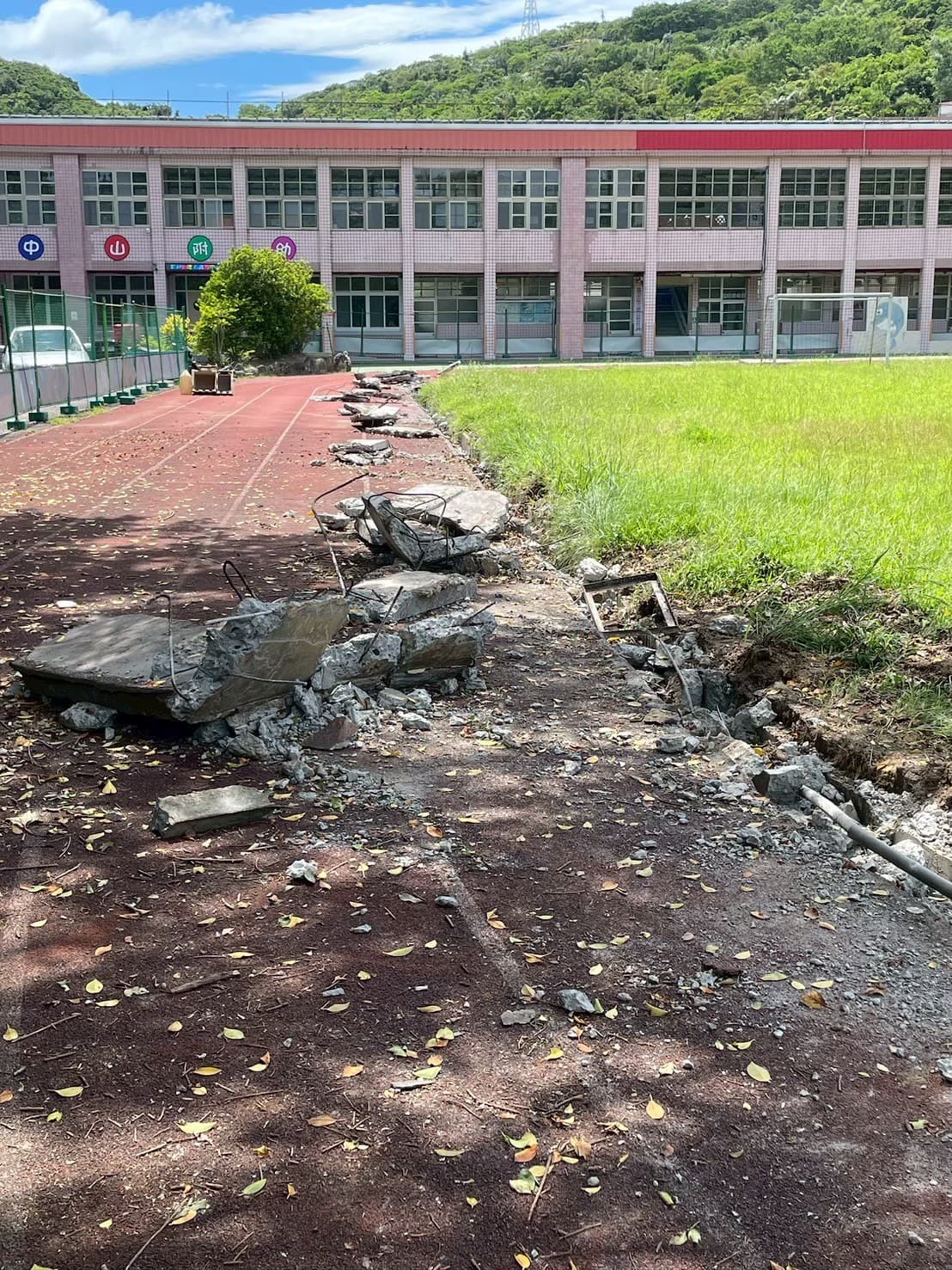 中山國小跑道水溝改善