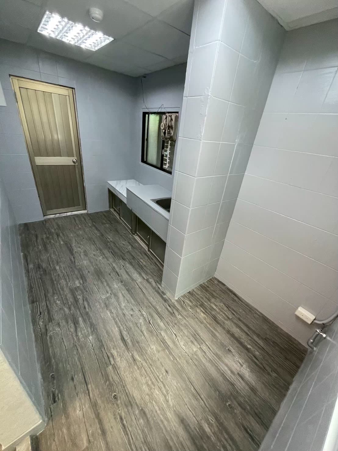 新店桌遊店裝修案 - 施工照片 11