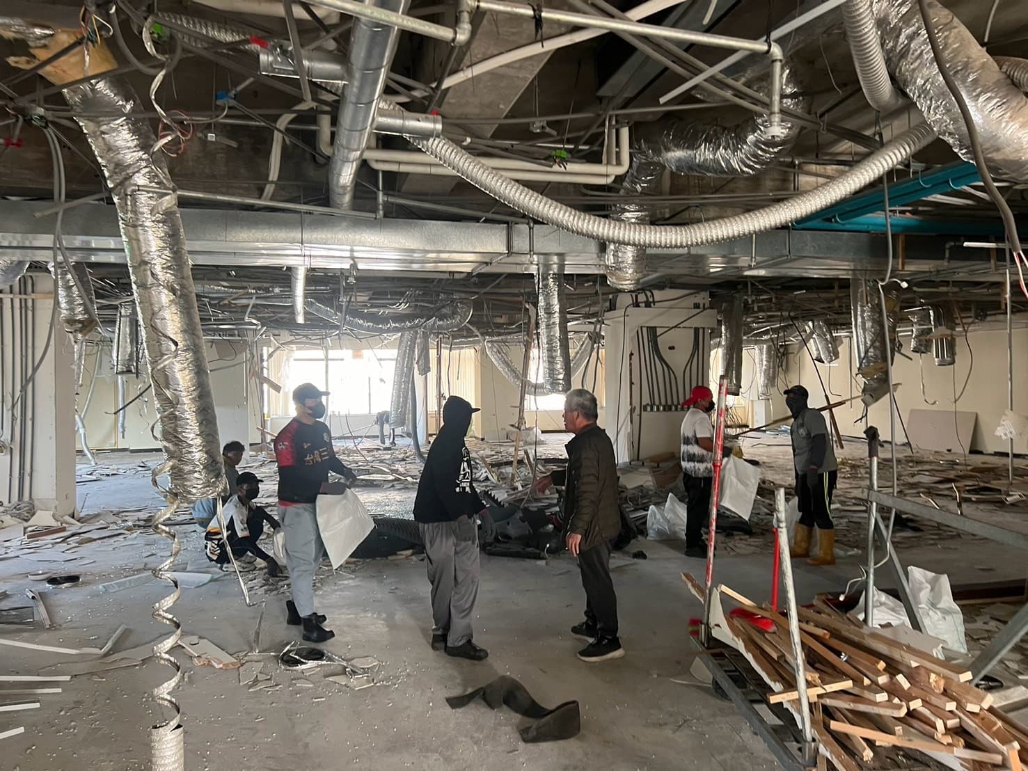 新店辦公快速拆除案 - 施工照片 3