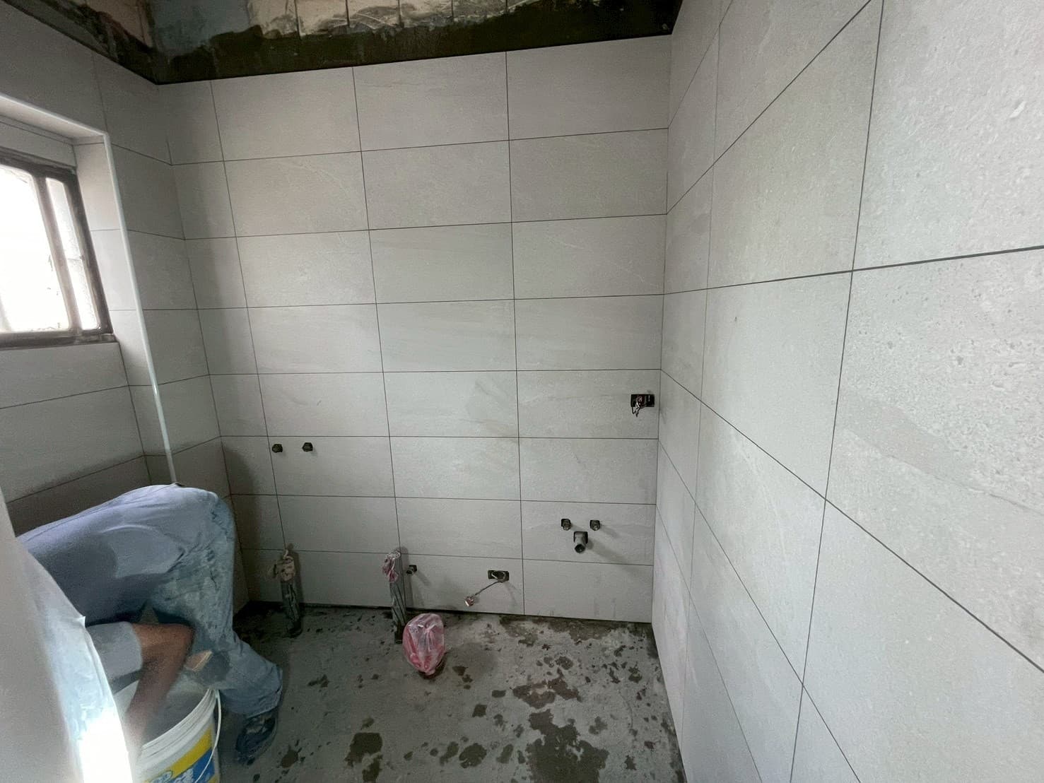 桃園民宅衛浴貼磚工程 - 施工照片 2