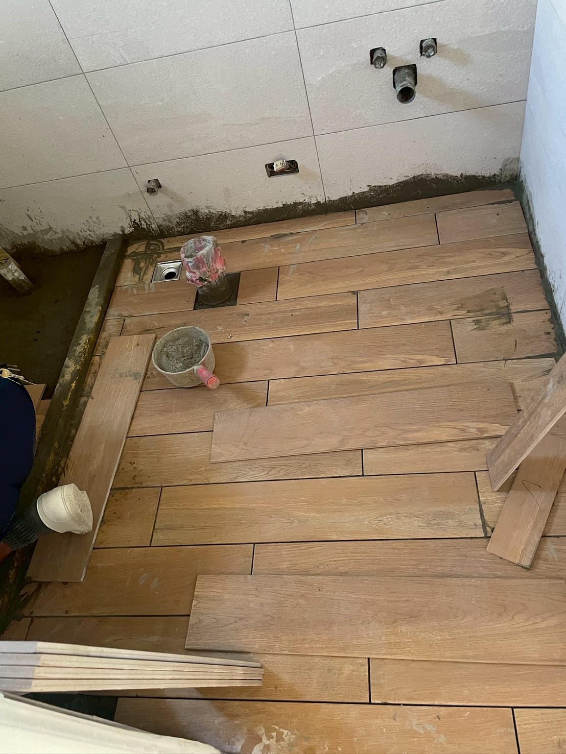 桃園民宅衛浴貼磚工程 - 施工照片 4